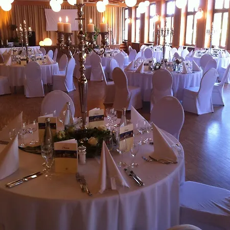 ホテル アハカレン クローネ