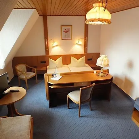 アハカレン クローネ 3* Achkarren