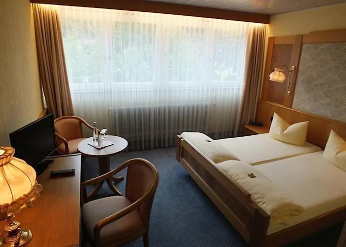 Achkarrer Krone Hotel 3*